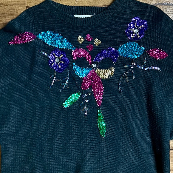 Marmie West • Vtg • 1980’s • Medium • Beaded/• Floral • Black • Sweater - Picture 4 of 10